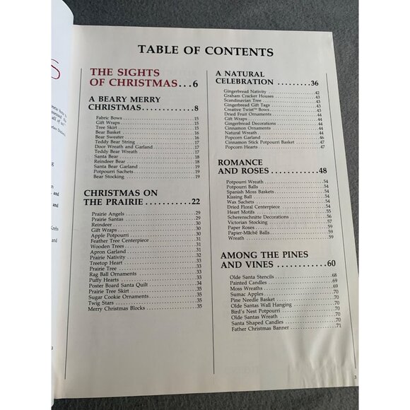 The Spirit Of Christmas Book One Creative Holiday Ideas Leisure Arts - Picture 2 of 3